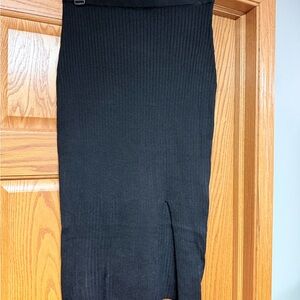 Glam Black Ribbed Midi Skirt